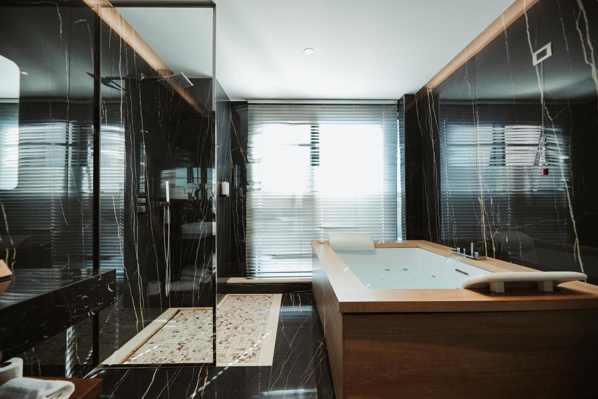 Marinaj Hotel & Spa Τίρανα Εξωτερικό φωτογραφία