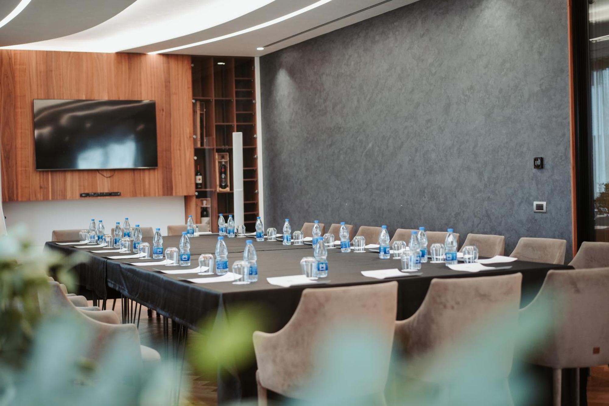 Marinaj Hotel & Spa Τίρανα Εξωτερικό φωτογραφία